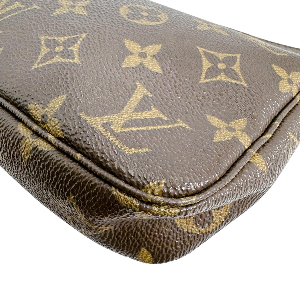 ルイヴィトン LOUIS VUITTON ポーチ
アクセサリーポーチ モノグラム ポシェット・アクセソワール モノグラムキャンバス M51980 ブラウン LV
【SS】
【中古】
