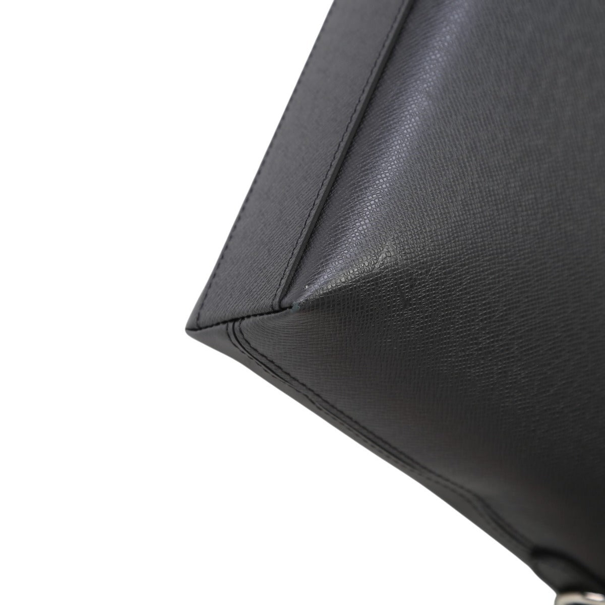 ルイヴィトン LOUIS VUITTON ビジネスバッグ
 ショルダーバッグ タイガ アントン・ブリーフケース タイガ M34400 ノワール LV
 【SS】
 【中古】