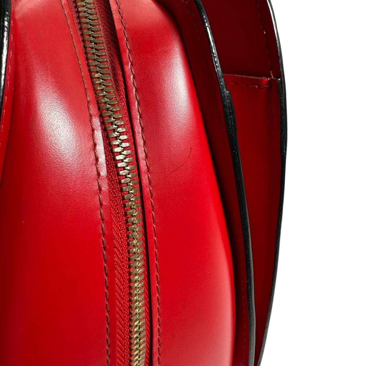 ルイヴィトン LOUIS VUITTON ハンドバッグ
ハンドバッグ ポンヌフ エピ エピレザー M52057 レッド LV
【SS】
【中古】