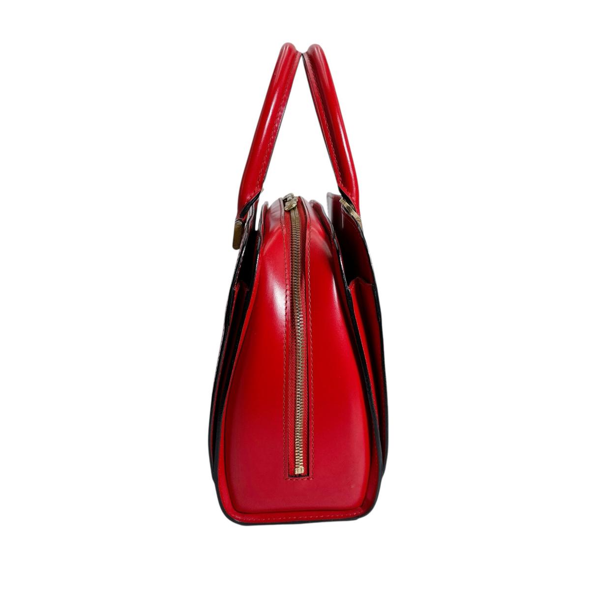 ルイヴィトン LOUIS VUITTON ハンドバッグ
ハンドバッグ ポンヌフ エピ エピレザー M52057 レッド LV
【SS】
【中古】