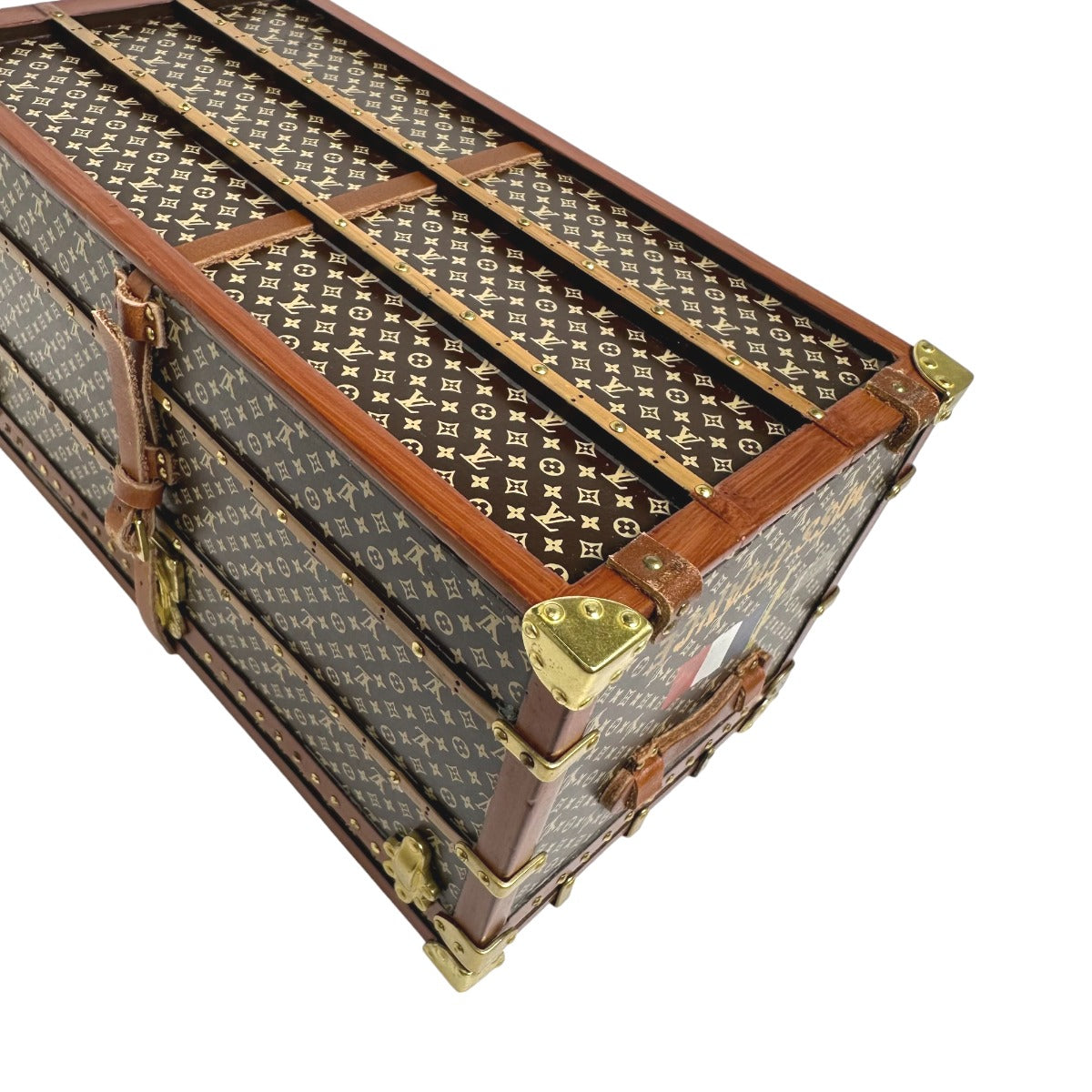 ルイヴィトン LOUIS VUITTON オブジェ
トランク型オブジェ モノグラム ペーパーウェイト Not specified(指定なし) M99408 ブラウン LV
【SS】
【中古】