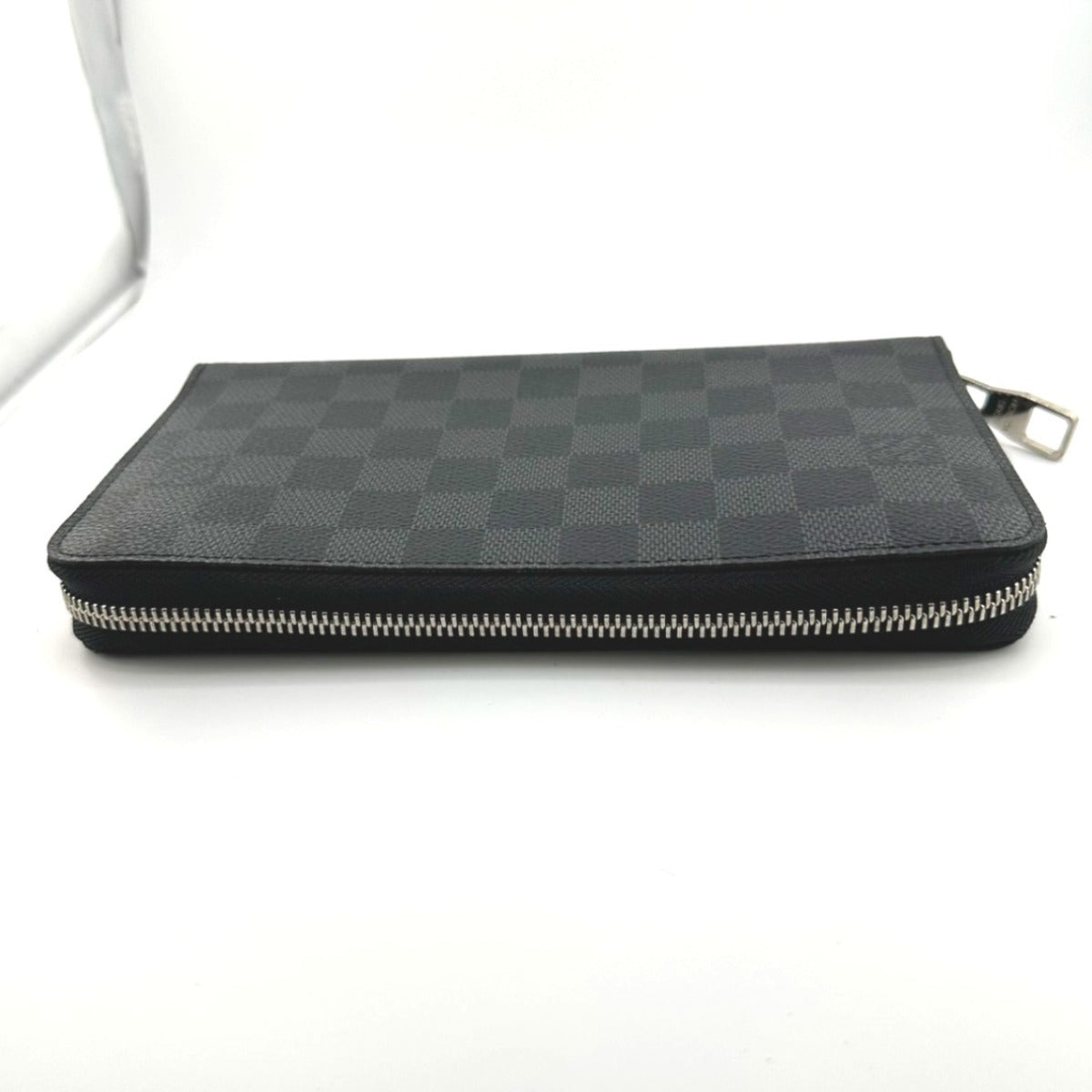 ルイヴィトン LOUIS VUITTON 長財布
ラウンドファスナー ダミエ グラフィット ジッピーオーガナイザー ダミエグラフィットキャンバス N63077 ブラック LV
【SS】
【中古】