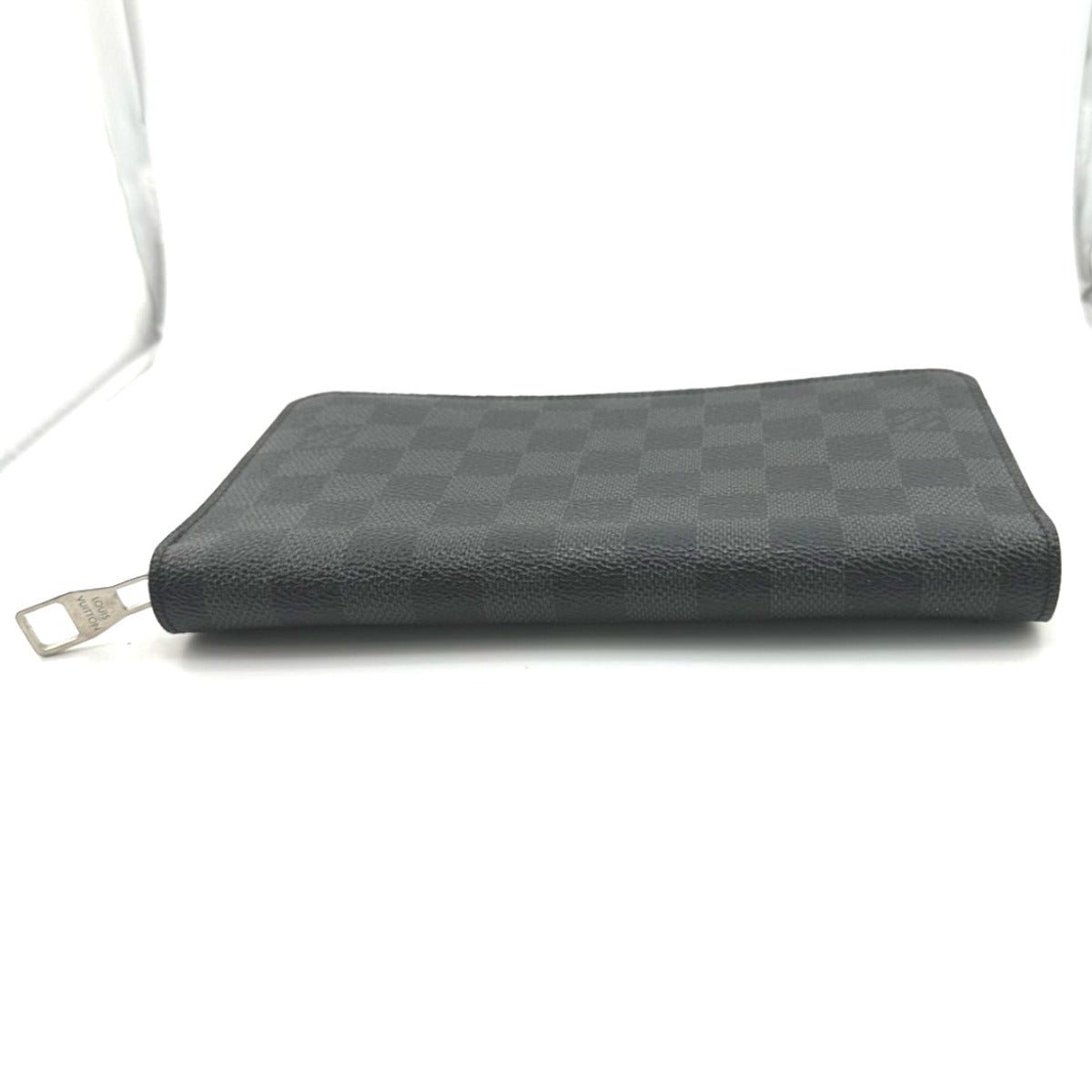 ルイヴィトン LOUIS VUITTON 長財布
ラウンドファスナー ダミエ グラフィット ジッピーオーガナイザー ダミエグラフィットキャンバス N63077 ブラック LV
【SS】
【中古】