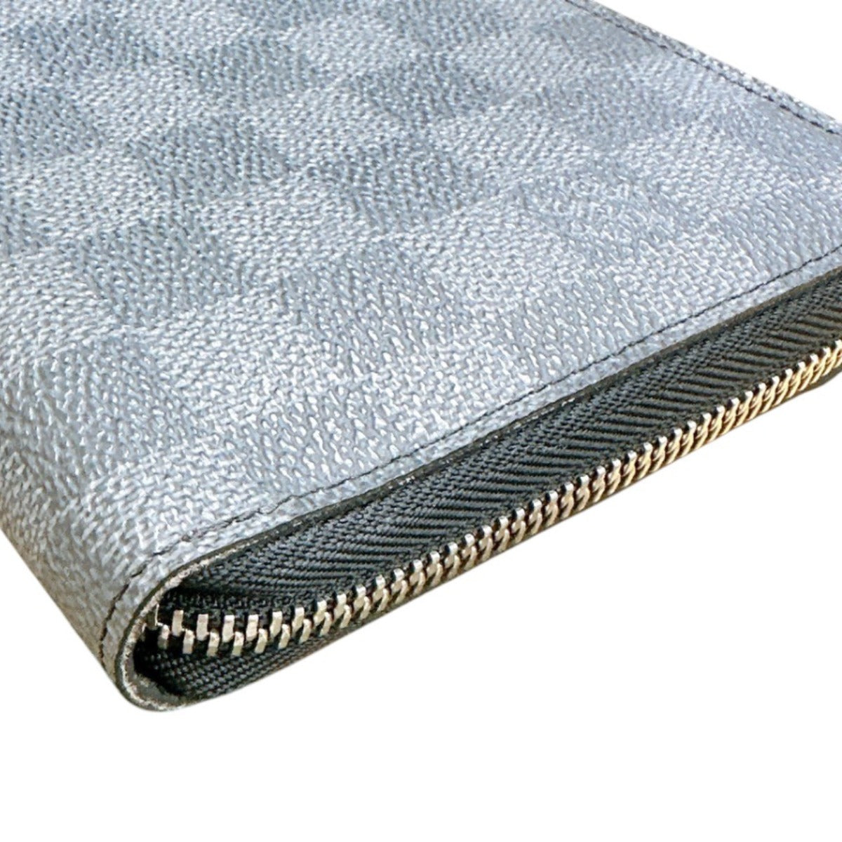 ルイヴィトン LOUIS VUITTON 長財布
ラウンドファスナー ダミエ グラフィット ジッピーオーガナイザー ダミエグラフィットキャンバス N63077 ブラック LV
【SS】
【中古】