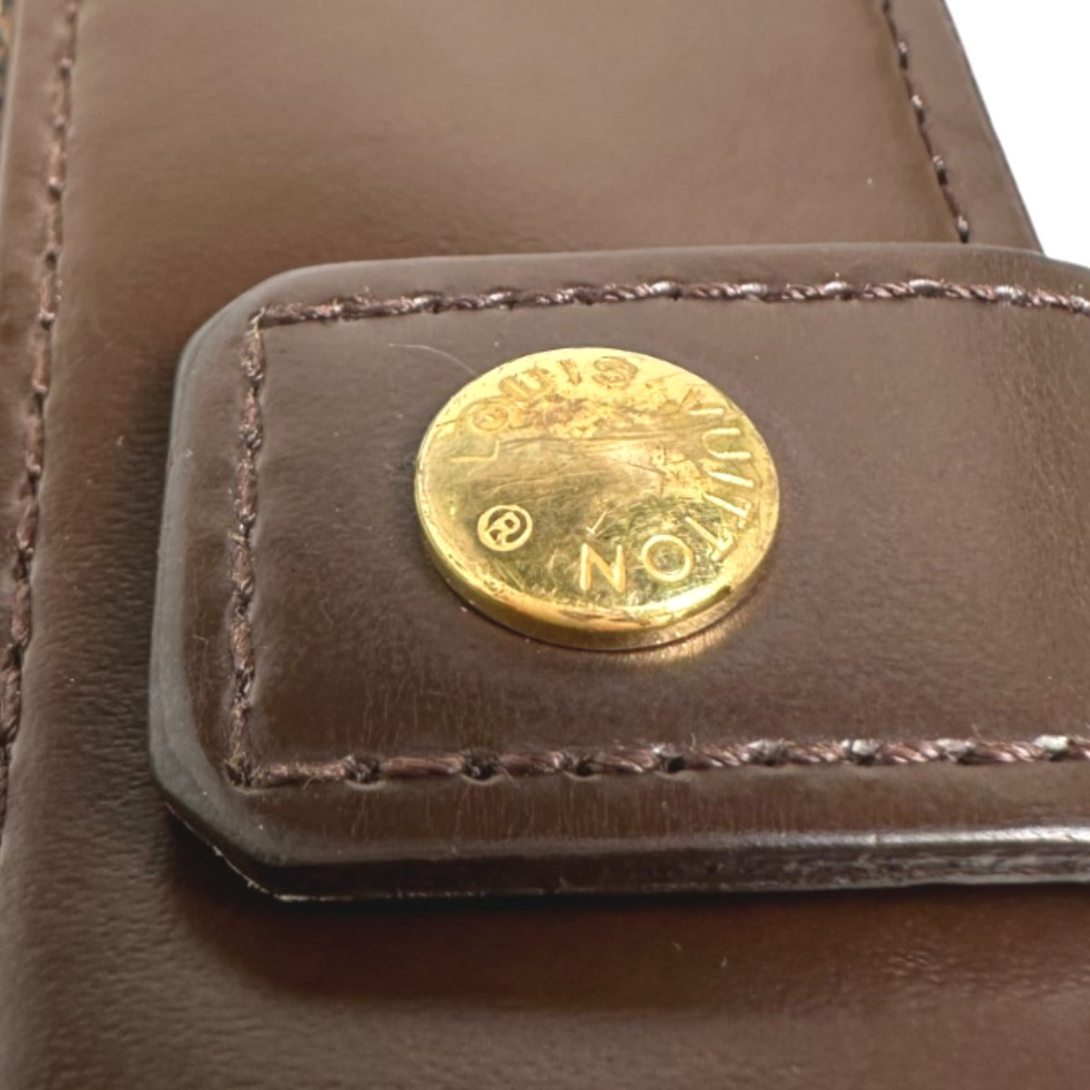 ルイヴィトン LOUIS VUITTON 二つ折り財布
カード用ポケットファスナー付財布 ダミエ コンパクト・ジップ ダミエキャンバス N61668 ブラウン LV
【SS】
【中古】