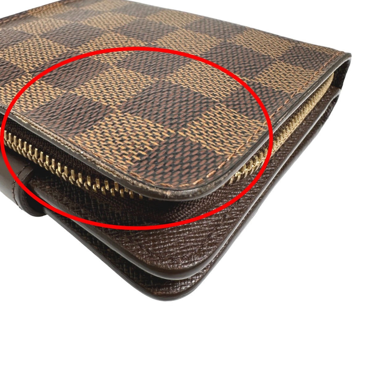ルイヴィトン LOUIS VUITTON 二つ折り財布
カード用ポケットファスナー付財布 ダミエ コンパクト・ジップ ダミエキャンバス N61668 ブラウン LV
【SS】
【中古】