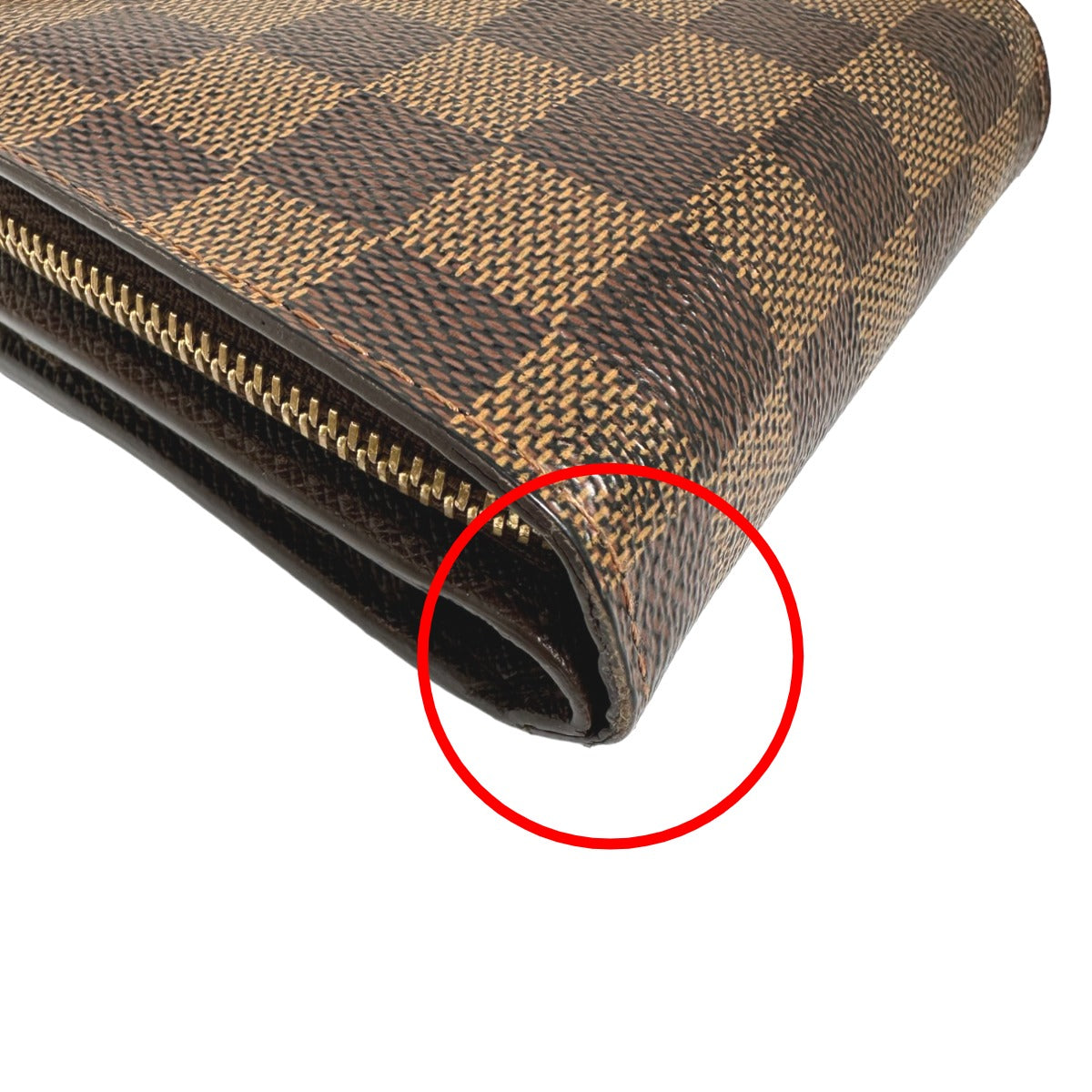 ルイヴィトン LOUIS VUITTON 二つ折り財布
カード用ポケットファスナー付財布 ダミエ コンパクト・ジップ ダミエキャンバス N61668 ブラウン LV
【SS】
【中古】