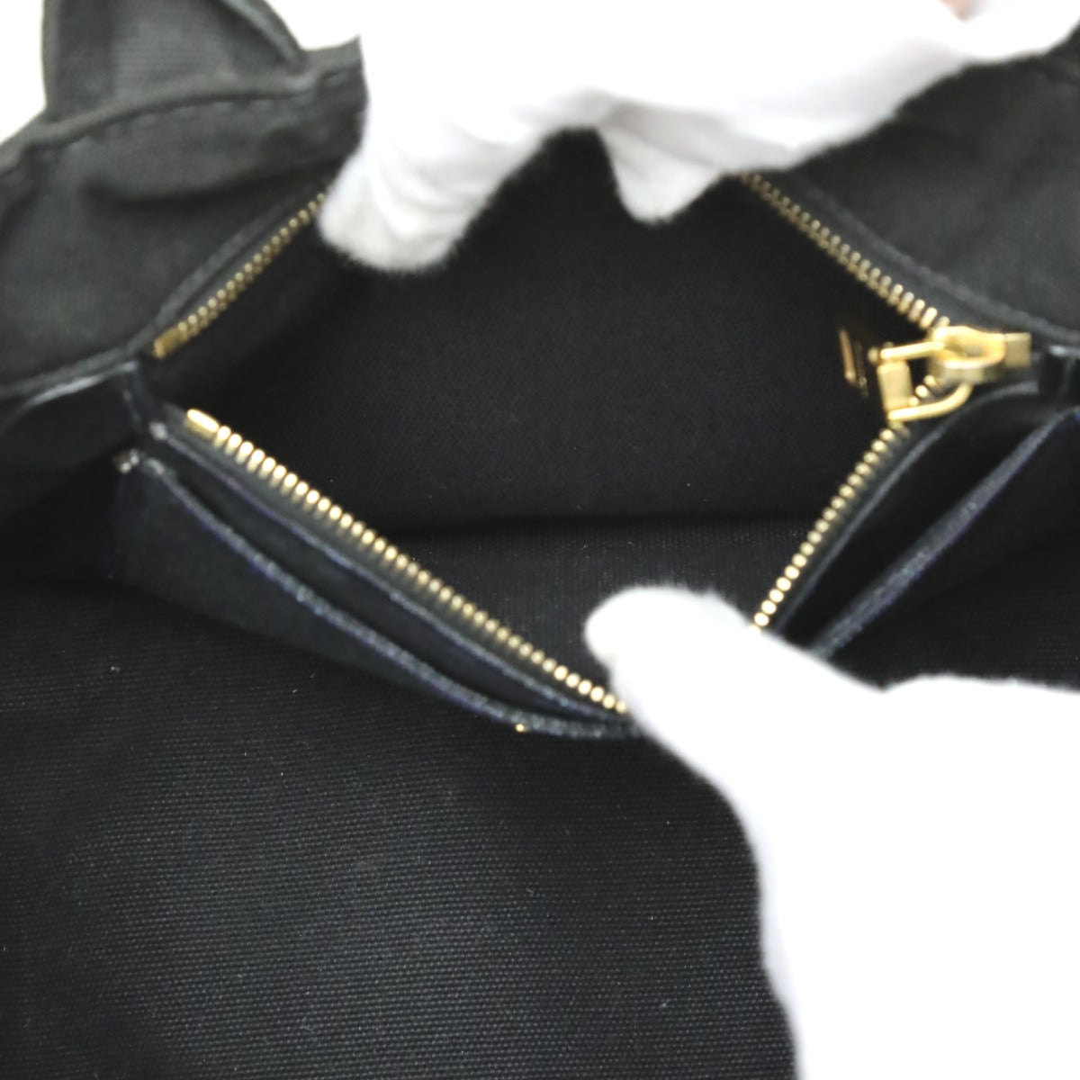 プラダ PRADA トートバッグ
ハンドバック カナパ カナパトート キャンバス 1BG439 ブラック 【SS】
【中古】