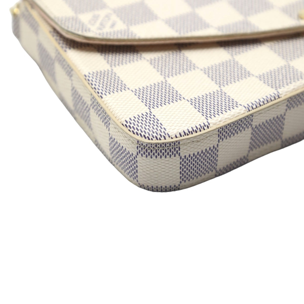 ルイヴィトン LOUIS VUITTON ショルダーバッグ
ショルダーバッグ ダミエ・アズール ポシェット・フェリシー レザー N63106 アズール LV
【SS】
【中古】