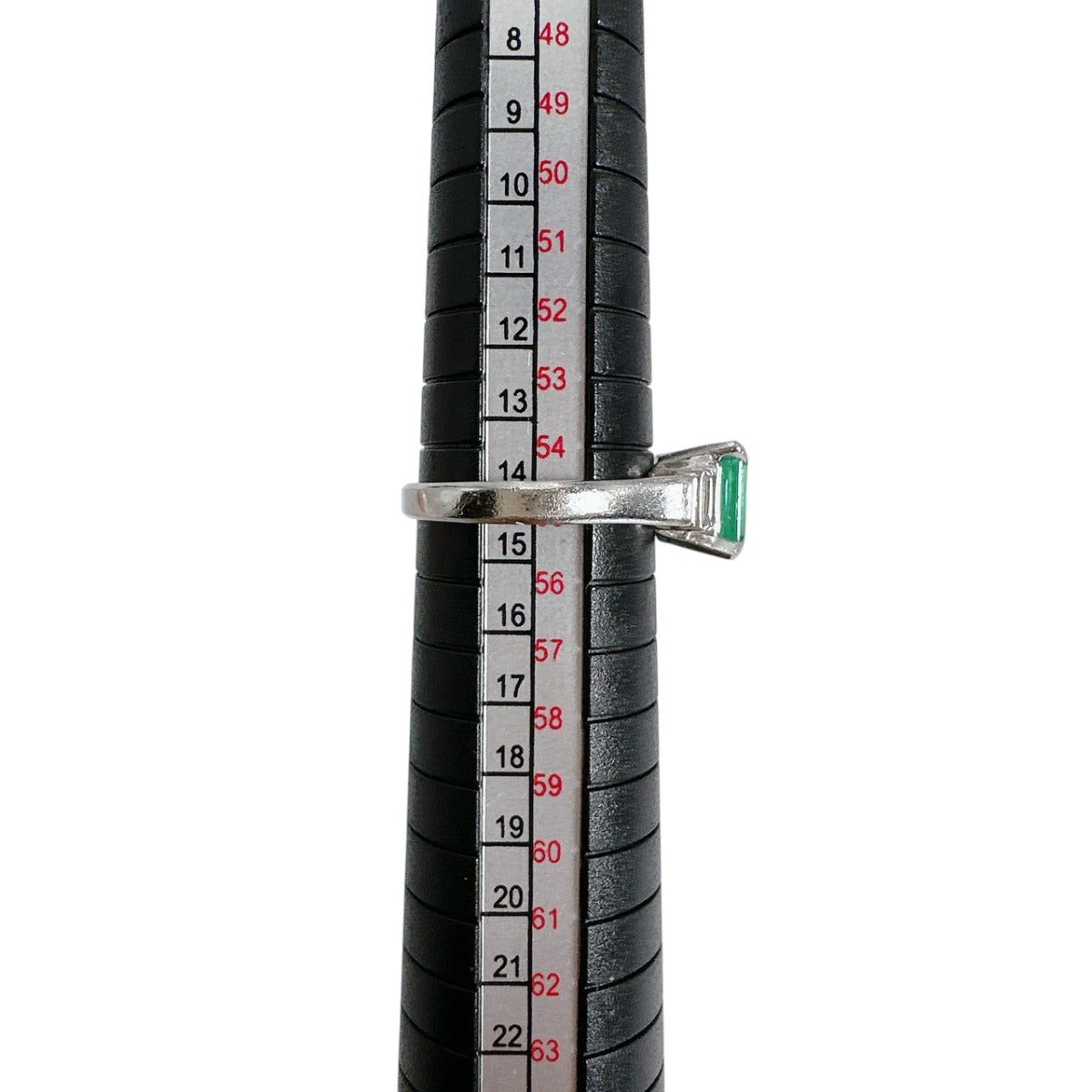 リング・指輪
指輪 エメラルド 1.72CT Pt900 14号 Pt900プラチナ シルバー 【SS】
【中古】