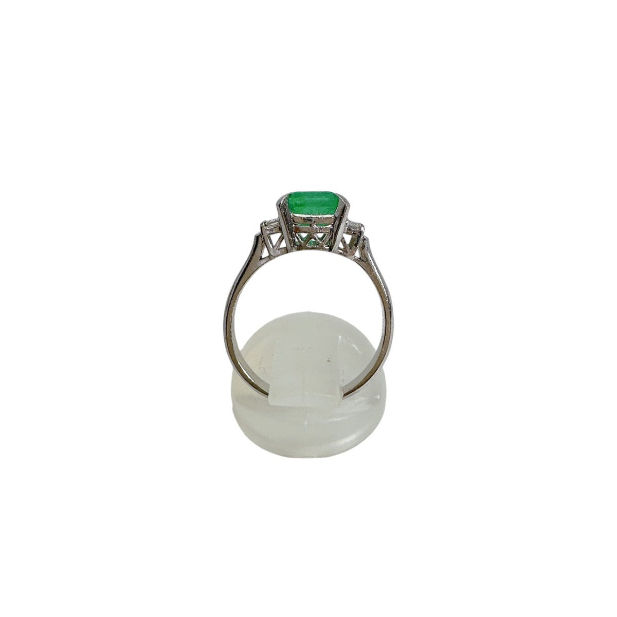 リング・指輪
指輪 エメラルド 1.72CT Pt900 14号 Pt900プラチナ シルバー 【SS】
【中古】