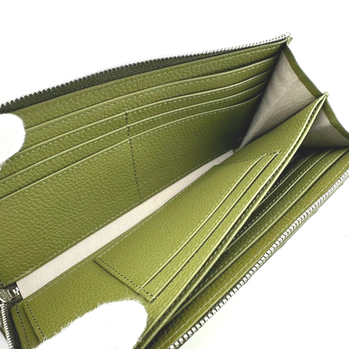 クロコダイル CROCODILE 長財布
マット 外ポケット付き L字ファスナー クロコダイル WA-0360 カーキ 【SS】