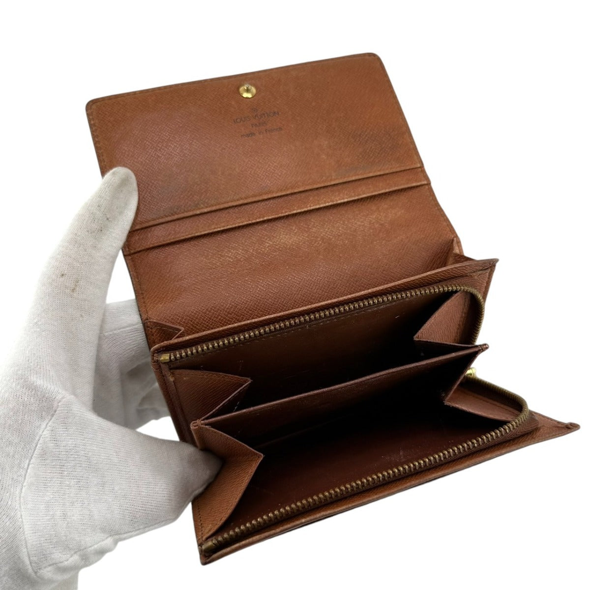ルイヴィトン LOUIS VUITTON 二つ折り財布
L字ファスナー モノグラム ポルトモネビエ・トレゾール モノグラムキャンバス M61730 ブラウン LV
【SS】
【中古】