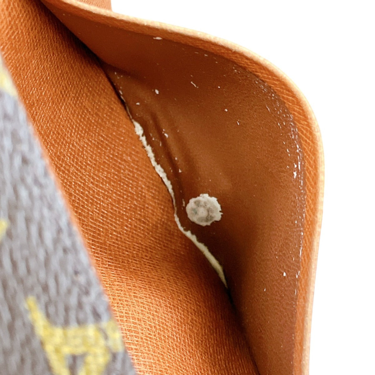 ルイヴィトン LOUIS VUITTON 二つ折り財布
L字ファスナー モノグラム ポルトモネビエ・トレゾール モノグラムキャンバス M61730 ブラウン LV
【SS】
【中古】