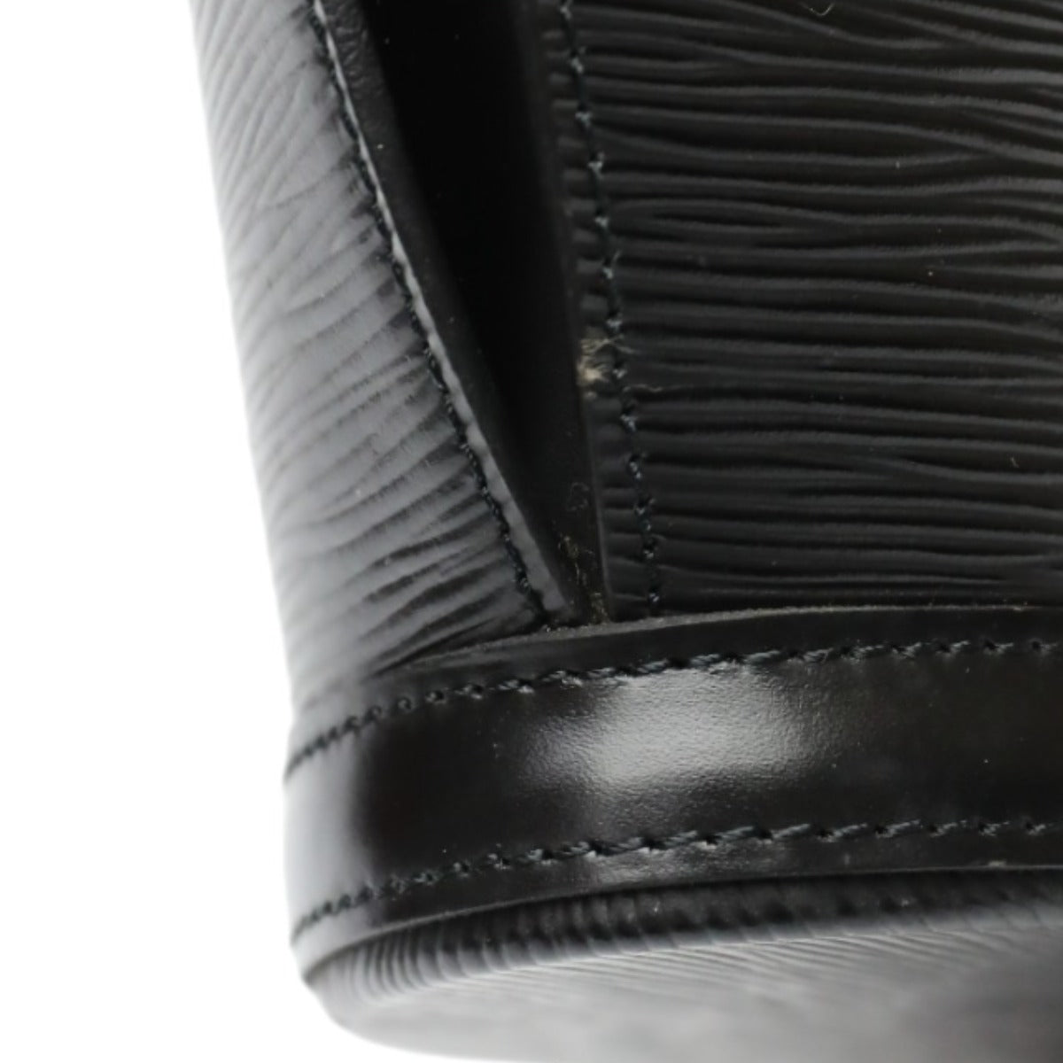 ルイヴィトン LOUIS VUITTON トートバッグ
トートバッグ エピ サンジャック エピレザー M52272 ブラック LV
【SS】
【中古】