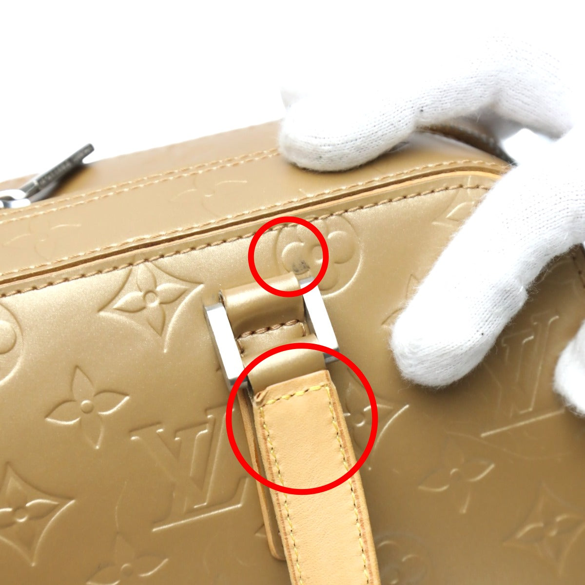 ルイヴィトン LOUIS VUITTON ハンドバッグ
ハンドバッグ モノグラムマット シェルトン モノグラムマット M55177 マットゴールド LV
【SS】
【中古】