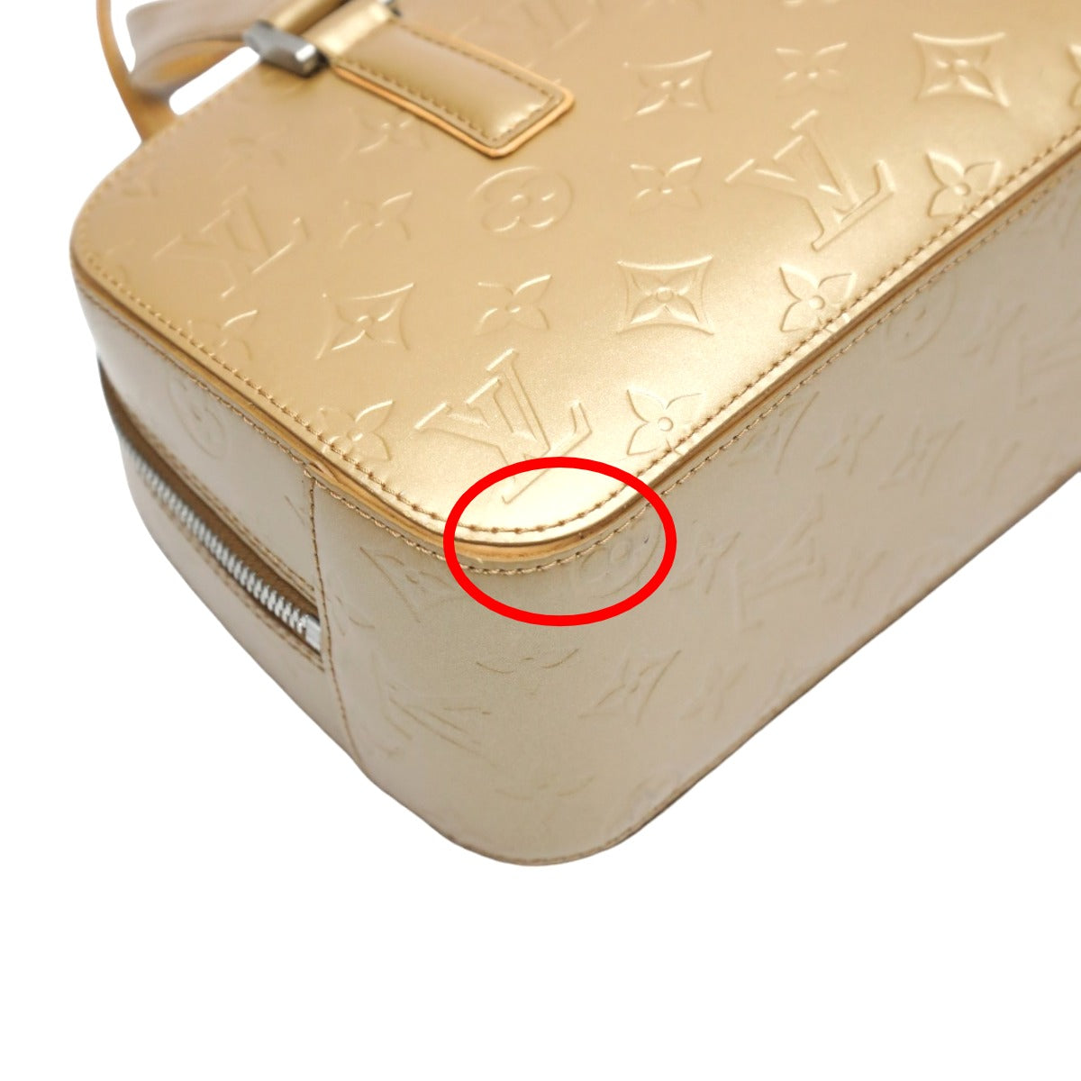 ルイヴィトン LOUIS VUITTON ハンドバッグ
ハンドバッグ モノグラムマット シェルトン モノグラムマット M55177 マットゴールド LV
【SS】
【中古】