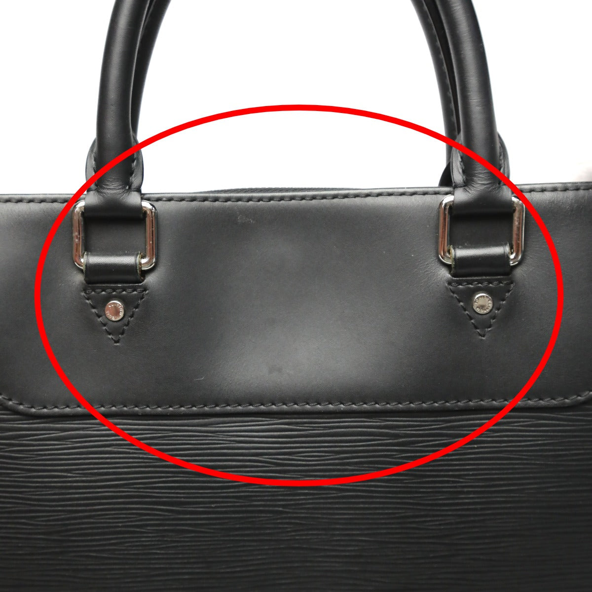 ルイヴィトン LOUIS VUITTON ビジネスバッグ
ブリーフケース エピ ポルトドキュマンジュール M50163 ノワール LV
【SS】
【中古】