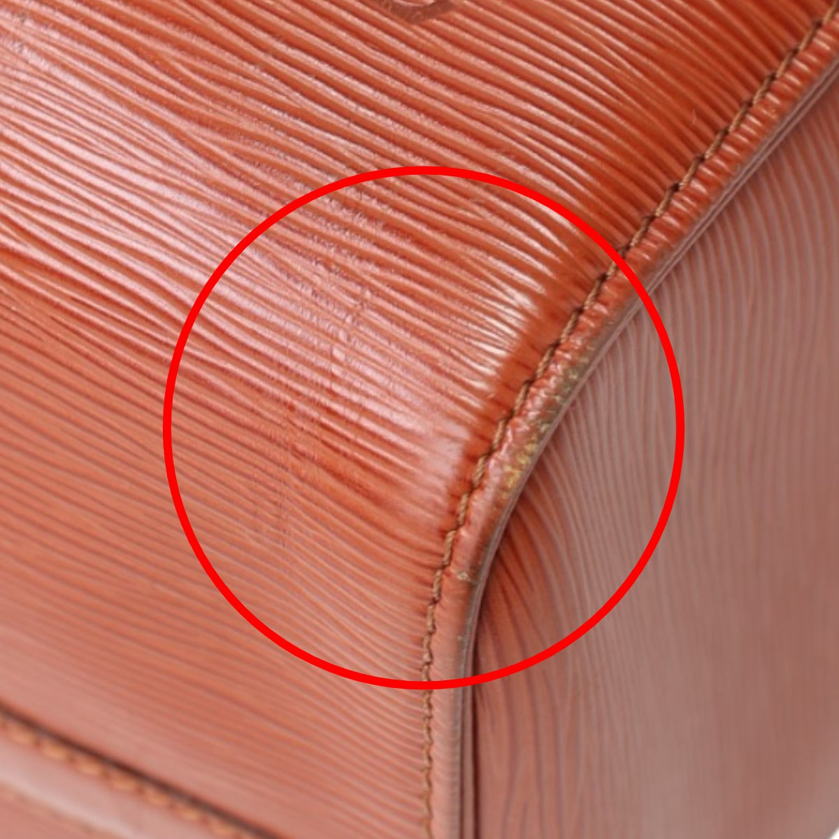 ルイヴィトン LOUIS VUITTON ハンドバッグ
ミニボストン エピ スピーディ30 エピレザー M43003 ケニアブラウン LV
【SS】
【中古】