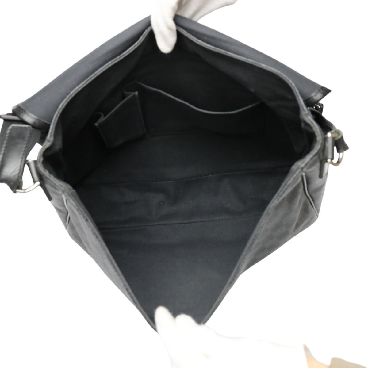 ルイヴィトン LOUIS VUITTON ショルダーバッグ
ショルダーバッグ ダミエグラフィット ダニエルGM レザー N58033 ブラック LV
【SS】
【中古】