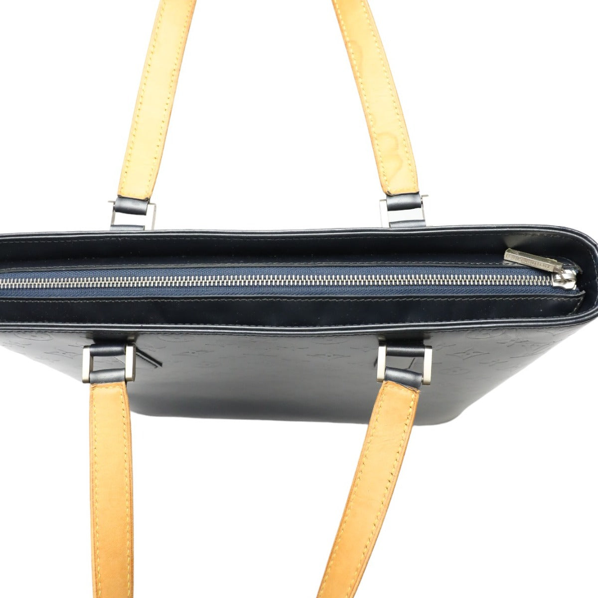 ルイヴィトン LOUIS VUITTON トートバッグ
トートバッグ モノグラム・マット ウィルウッド レザー M55105 ブルー LV
【SS】
【中古】