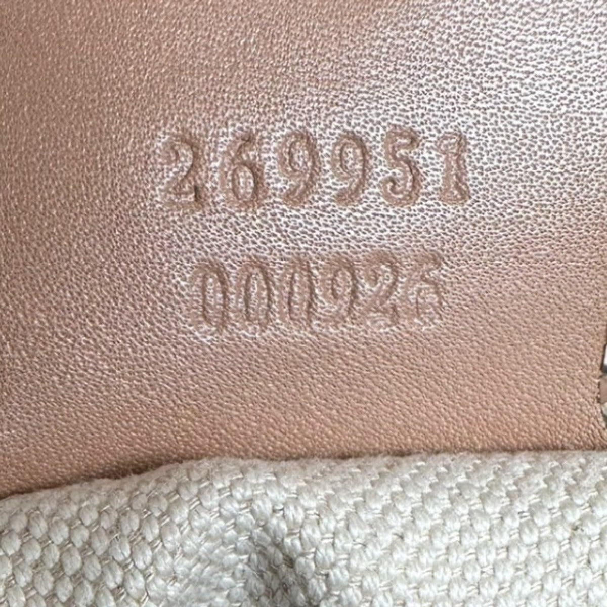 グッチ GUCCI トートバッグ
ハンドバッグ GG柄 キャンバス GGキャンバス 269951 ベージュ 【SS】
【中古】