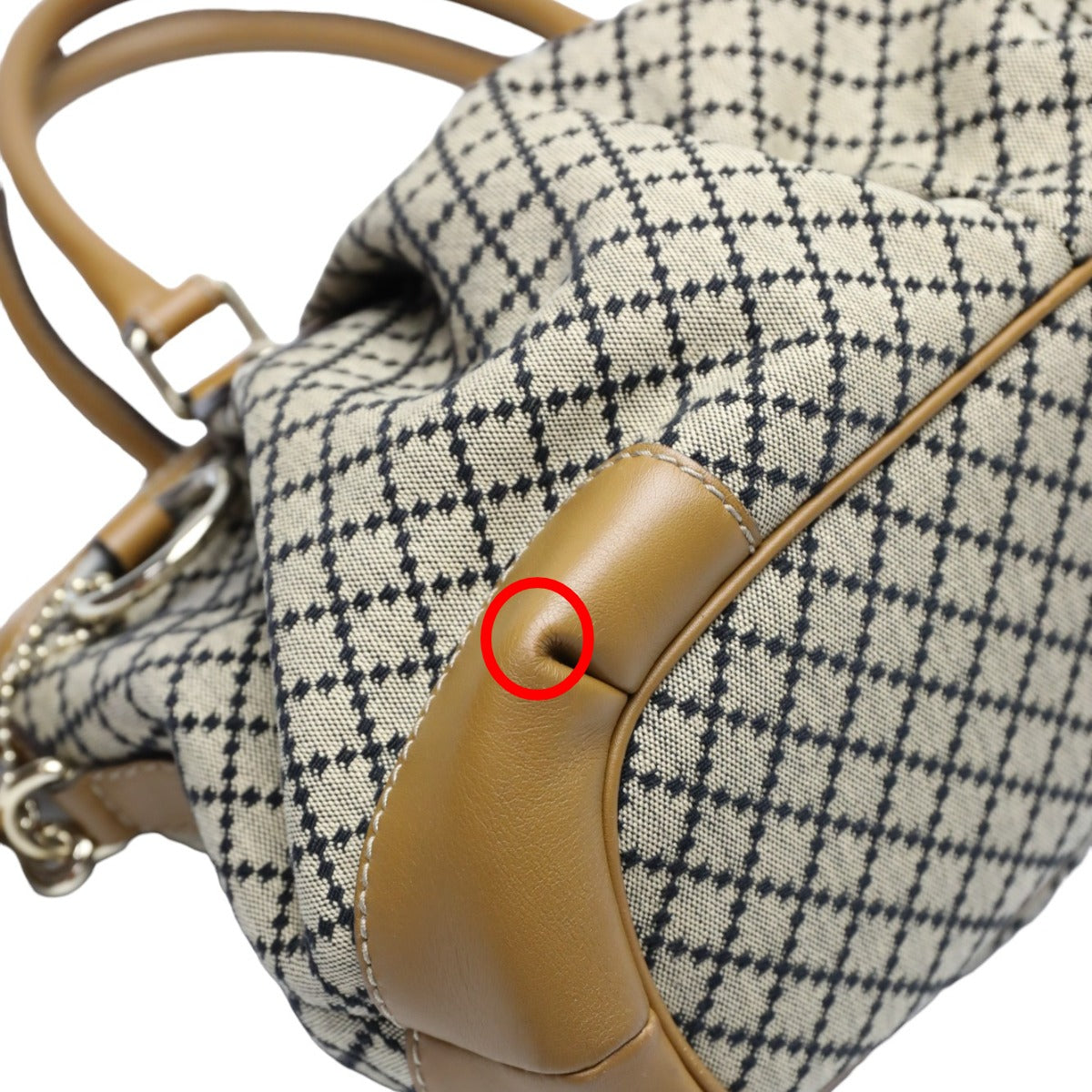グッチ GUCCI トートバッグ
2WAYショルダーバッグ ディアマンテ キャンバス 247902 ベージュ×ブラウン 【SS】
【中古】