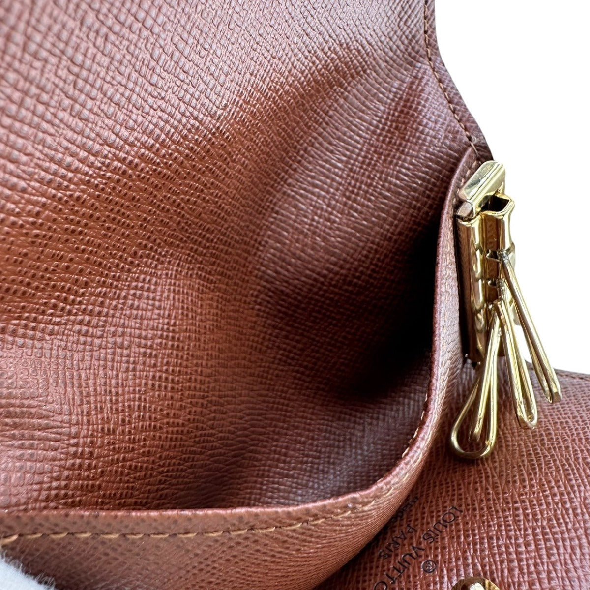 ルイヴィトン LOUIS VUITTON キーケース
ミュルティクレ4 モノグラム 4本用キーケース モノグラムキャンバス M62631 ブラウン LV
【SS】
【中古】