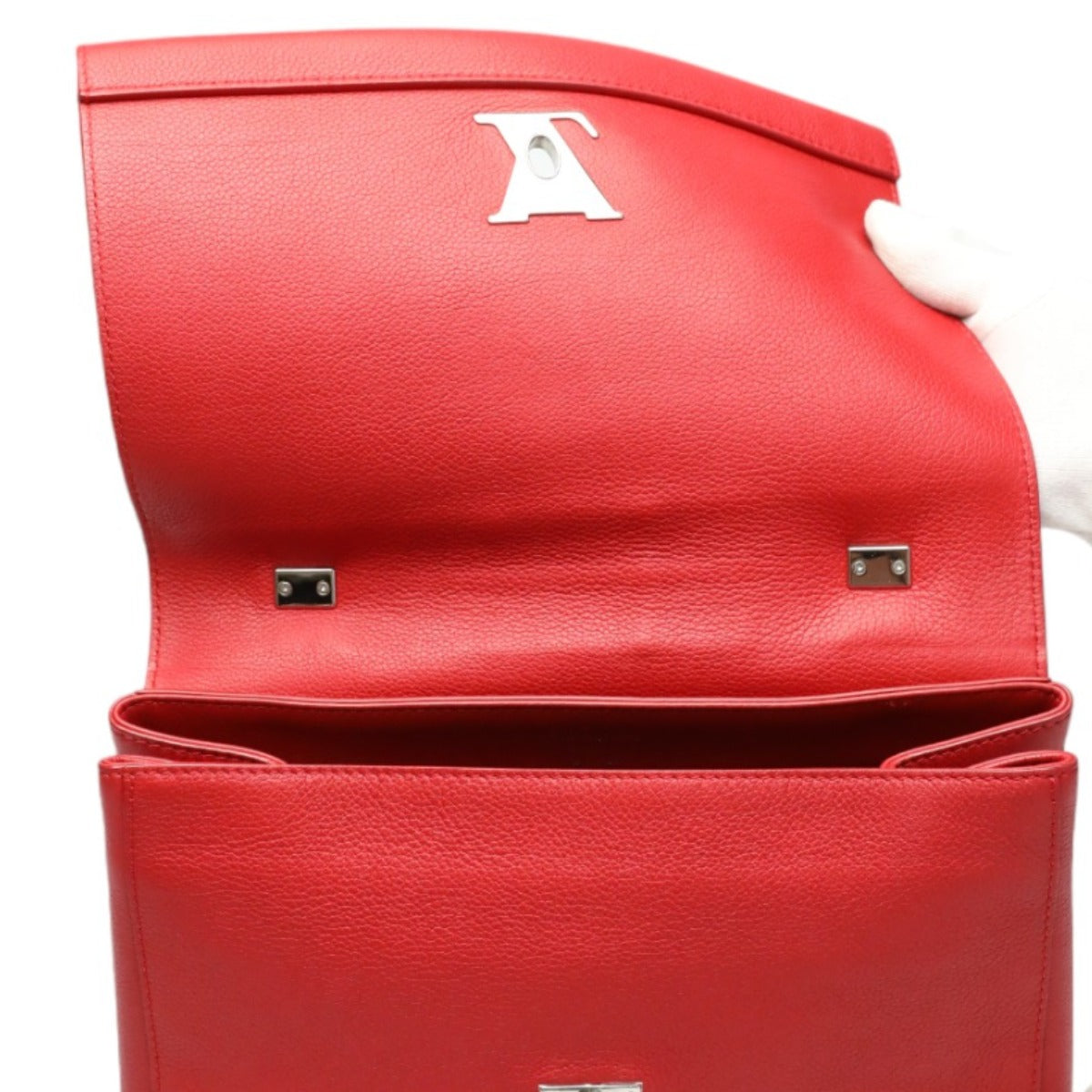ルイヴィトン LOUIS VUITTON ショルダーバッグ
ハンドバッグ カーフ ロックミーⅡ グレインカーフレザー M50363 ルビー LV
【SS】
【中古】