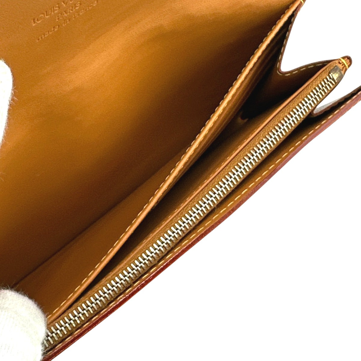 ルイヴィトン LOUIS VUITTON 長財布
ラウンドファスナー ノマド ポルトフォイユ・サラ レザー M85039 キャメル LV
【SS】
【中古】