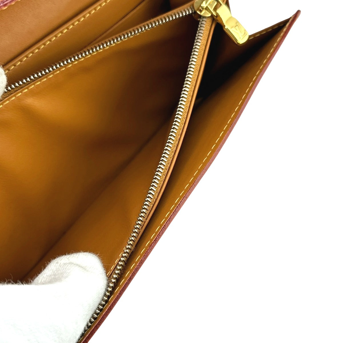ルイヴィトン LOUIS VUITTON 長財布
ラウンドファスナー ノマド ポルトフォイユ・サラ レザー M85039 キャメル LV
【SS】
【中古】