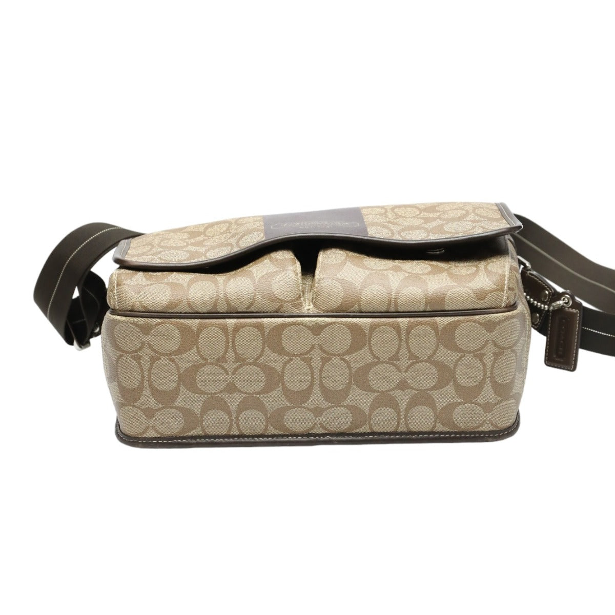 コーチ COACH ショルダーバッグ
メッセンジャーバッグ シグネチャー F70432 ブラウン 【SS】
【中古】