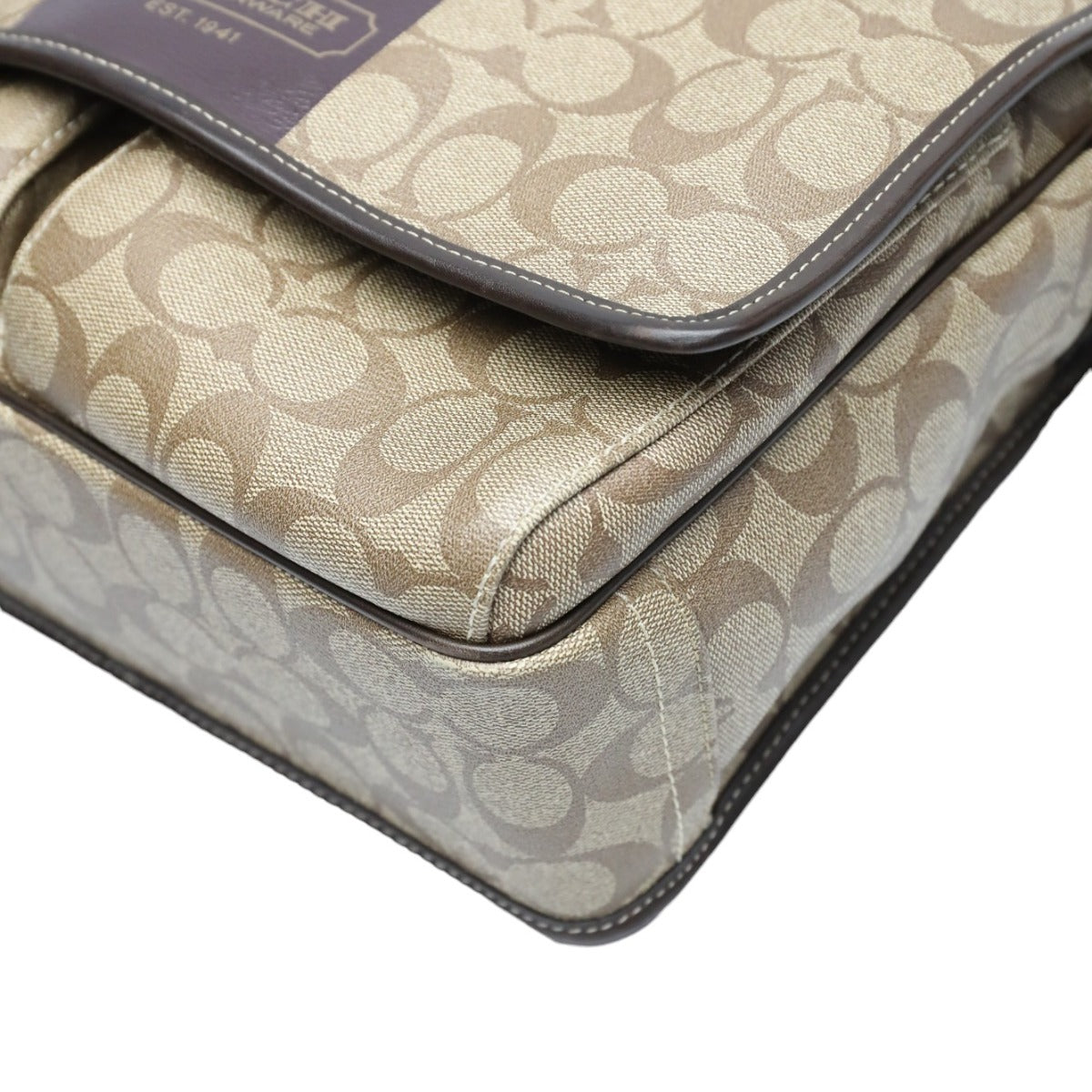 コーチ COACH ショルダーバッグ
メッセンジャーバッグ シグネチャー F70432 ブラウン 【SS】
【中古】