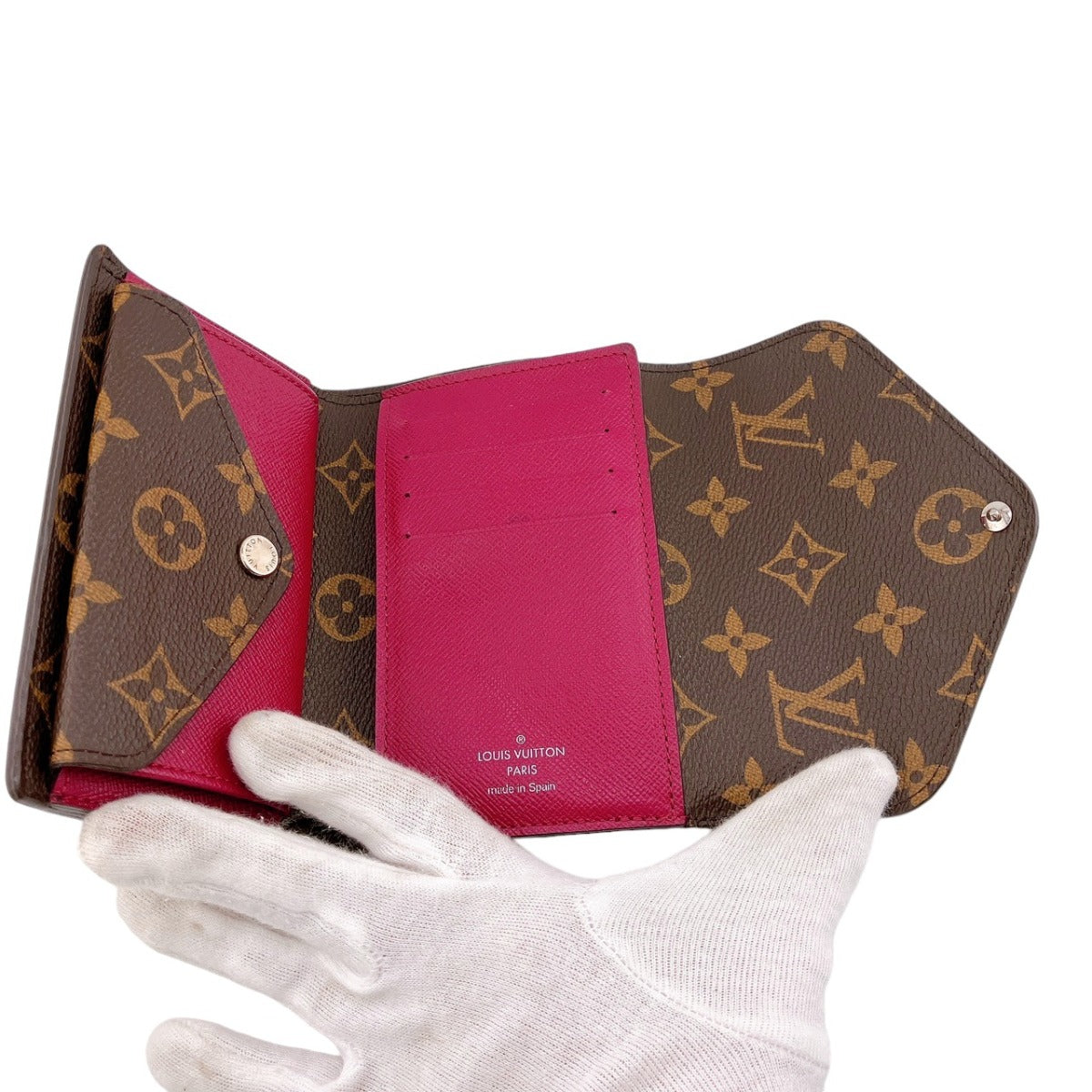 ルイヴィトン LOUIS VUITTON 三つ折り財布
ポルトフォイユ・マリール コンパクト モノグラム 小銭入れ付き モノグラムキャンバス M60494 フューシャ LV
【SS】
【中古】