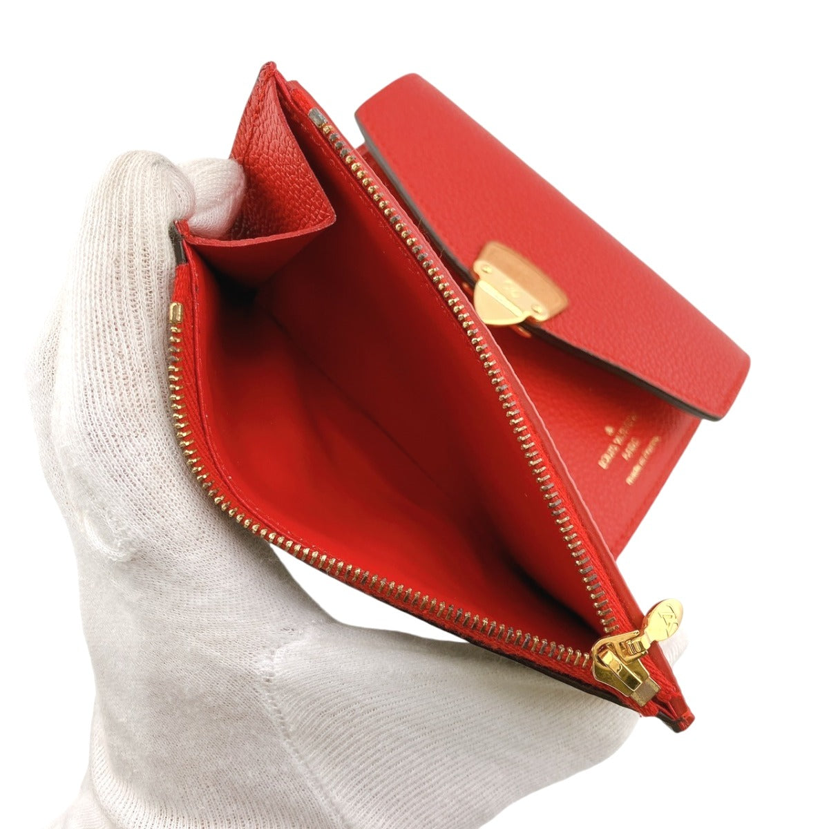ルイヴィトン LOUIS VUITTON 三つ折り財布
ポルトフォイユ・パラス コンパクト モノグラム 小銭入れ付き モノグラムキャンバス M67478 レッド LV
【SS】
【中古】
