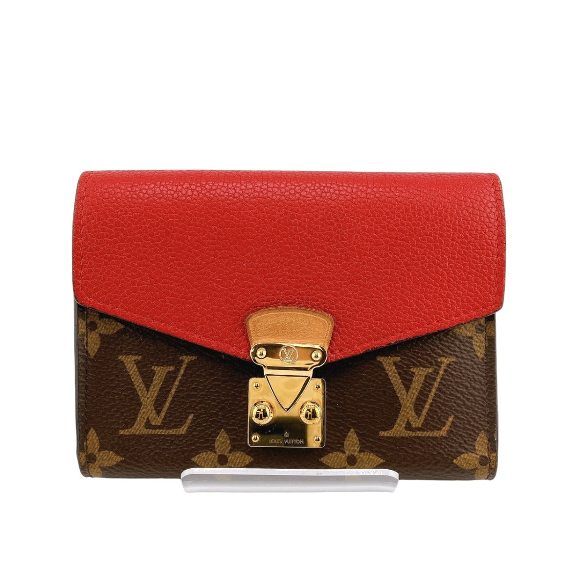 ルイヴィトン LOUIS VUITTON 三つ折り財布
ポルトフォイユ・パラス コンパクト モノグラム 小銭入れ付き モノグラムキャンバス M67478 レッド LV
【SS】
【中古】