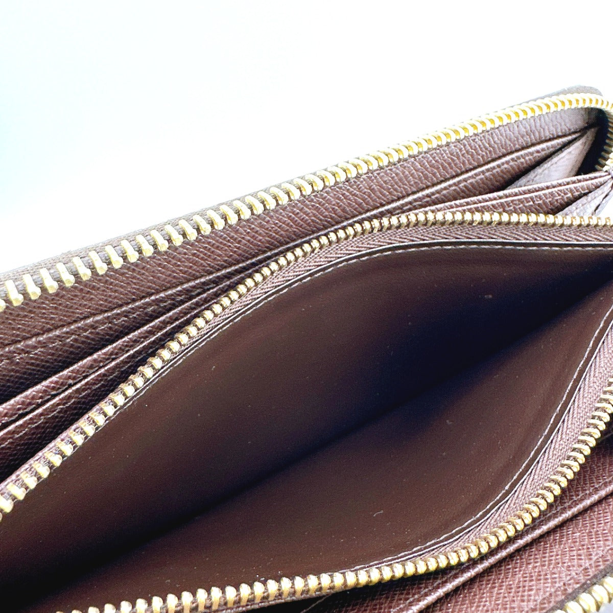 ルイヴィトン LOUIS VUITTON 長財布
ラウンドファスナー ダミエ ジッピーウォレット ダミエキャンバス N60015 エベヌ LV
【中古】