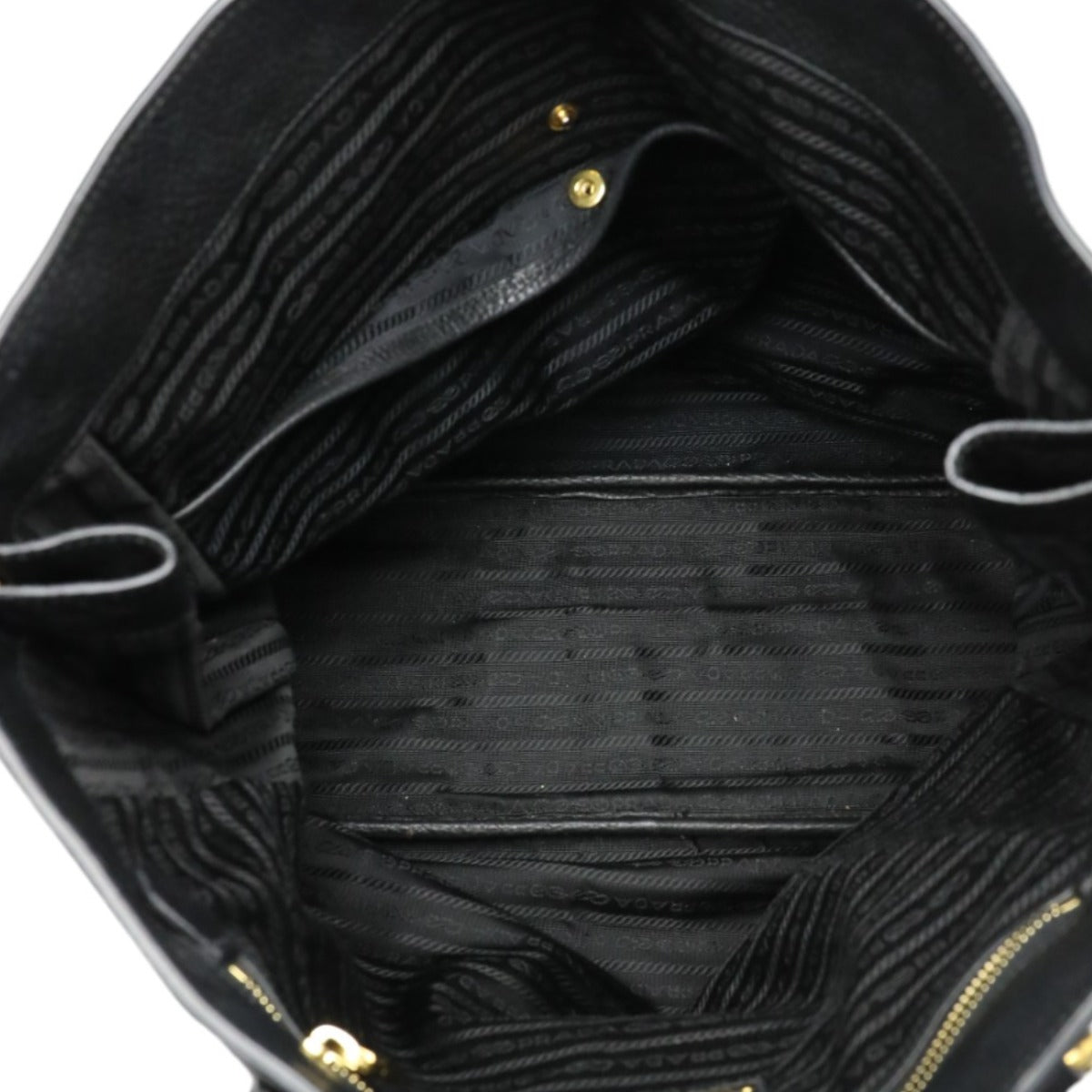 プラダ PRADA トートバッグ
トートバッグ レザー ブラック 【SS】
【中古】