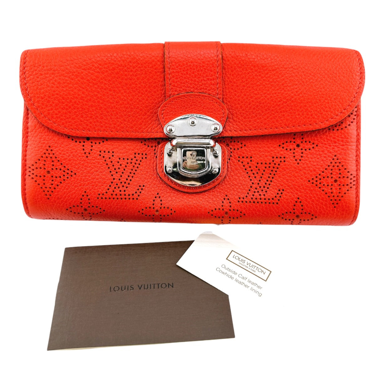 ルイヴィトン LOUIS VUITTON 長財布
ポルトフォイユイリス マヒナ 二つ折り長財布 モノグラムマヒナ M58161 コライユ LV
【SS】
【中古】