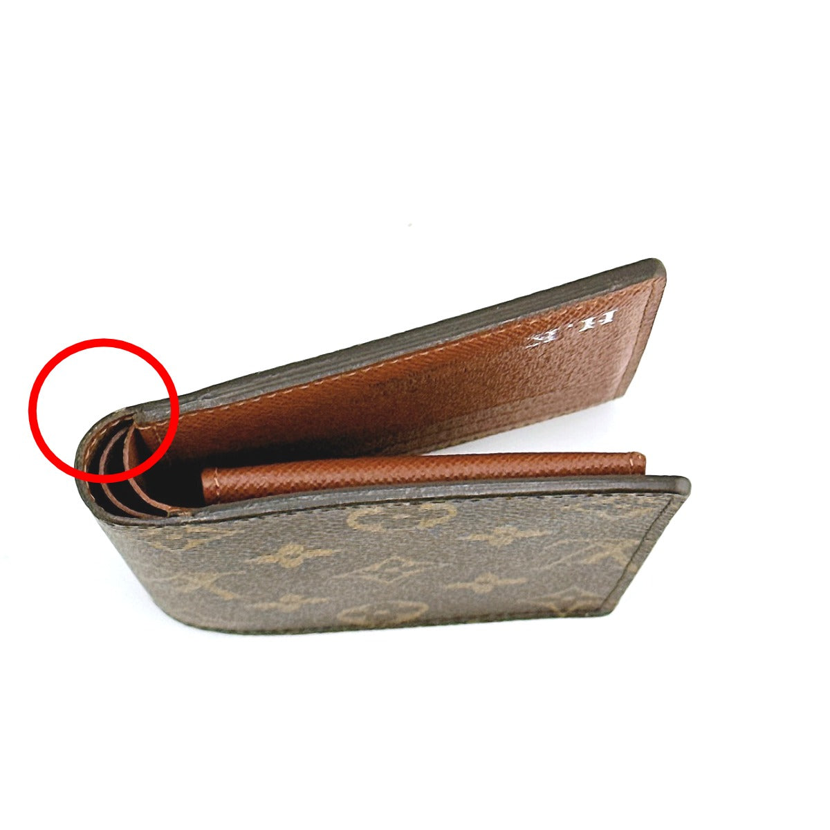 ルイヴィトン LOUIS VUITTON 二つ折り財布
マルコ モノグラム 小銭入れ付き モノグラムキャンバス M61675 ブラウン LV
【SS】
【中古】