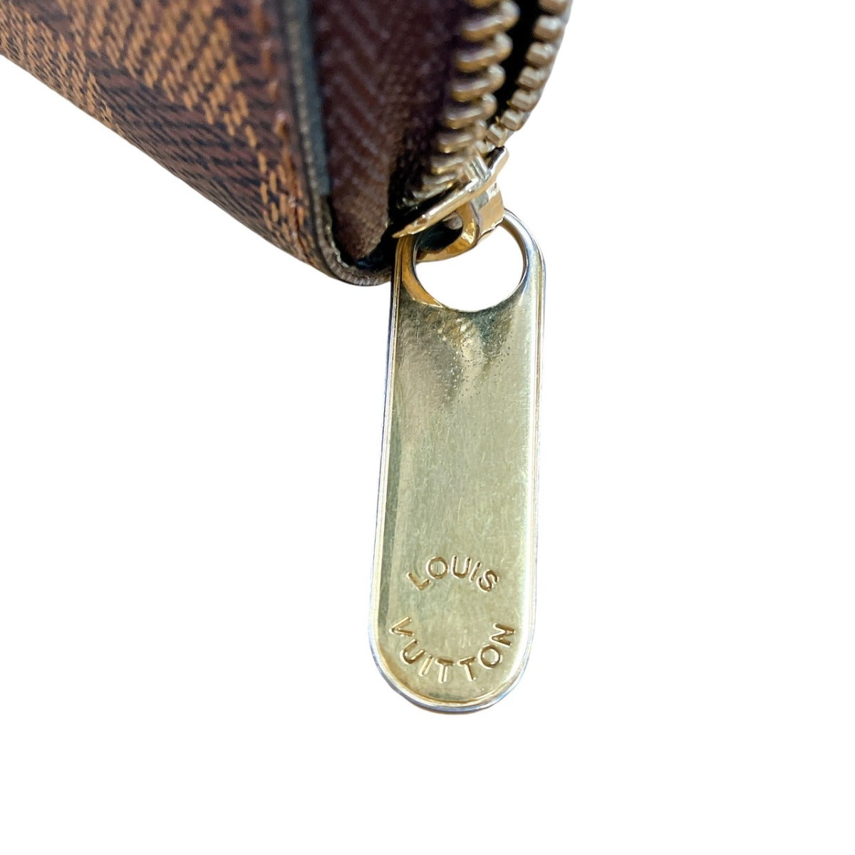 ルイヴィトン LOUIS VUITTON 長財布
ジッピー・ウォレット ダミエ ラウンドファスナー ダミエキャンバス N60015 エベヌ LV
【SS】
【中古】