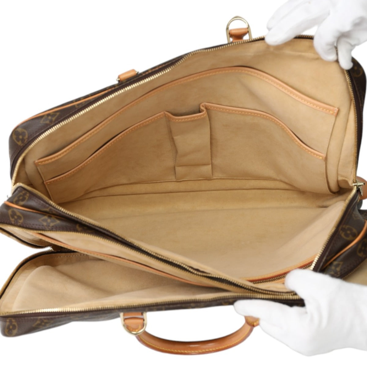 ルイヴィトン LOUIS VUITTON ビジネスバッグ
ポルトドキュマン ヴォワヤージュ モノグラム 2コンパートメント モノグラムキャンバス M53362 ブラウン LV
【SS】
【中古】