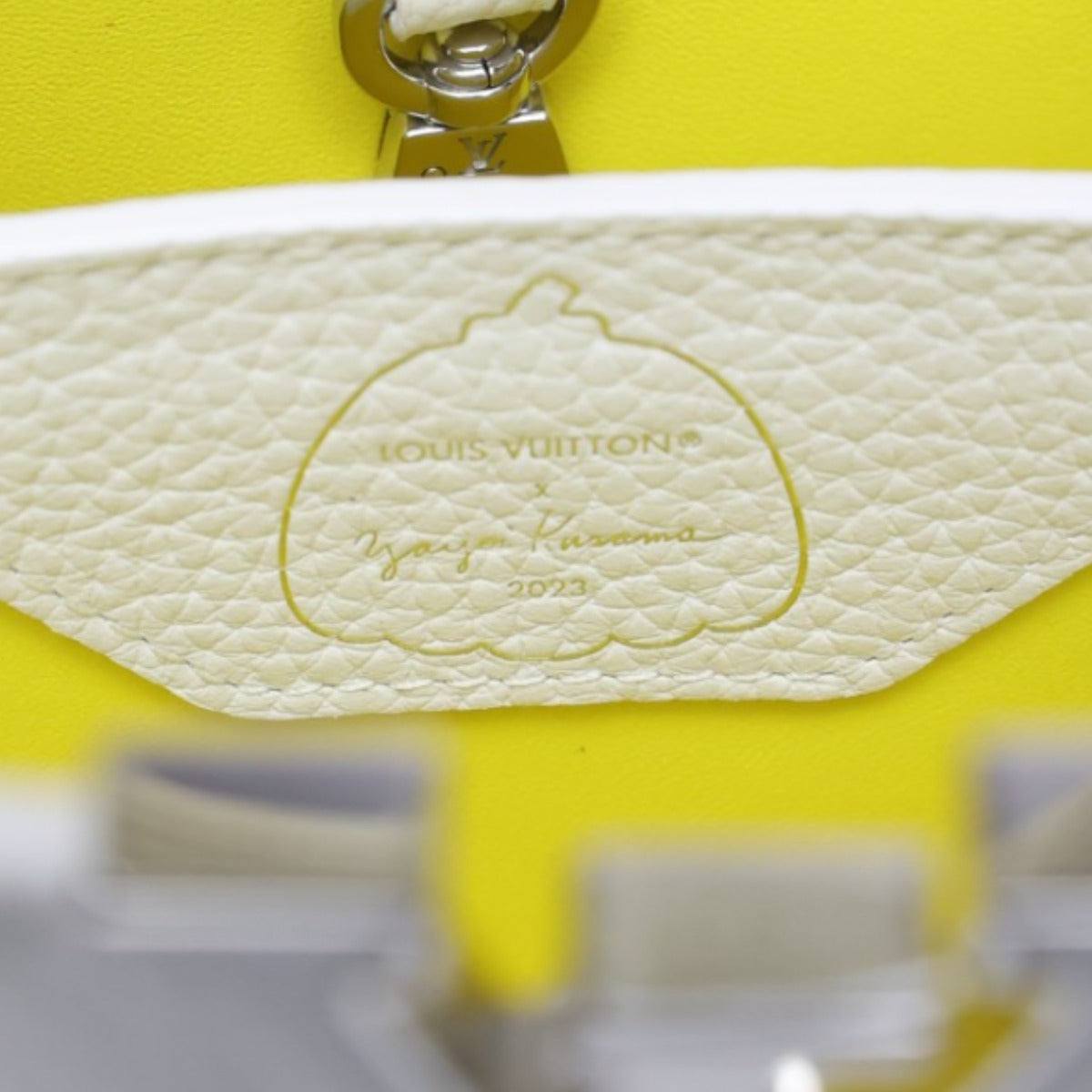 ルイヴィトン LOUIS VUITTON ショルダーバッグ
ハンドバッグ ペインティッド ドット カプシーヌBB 草間彌生 Not specified(指定なし) M21637 ホワイト LV
【SS】
【中古】