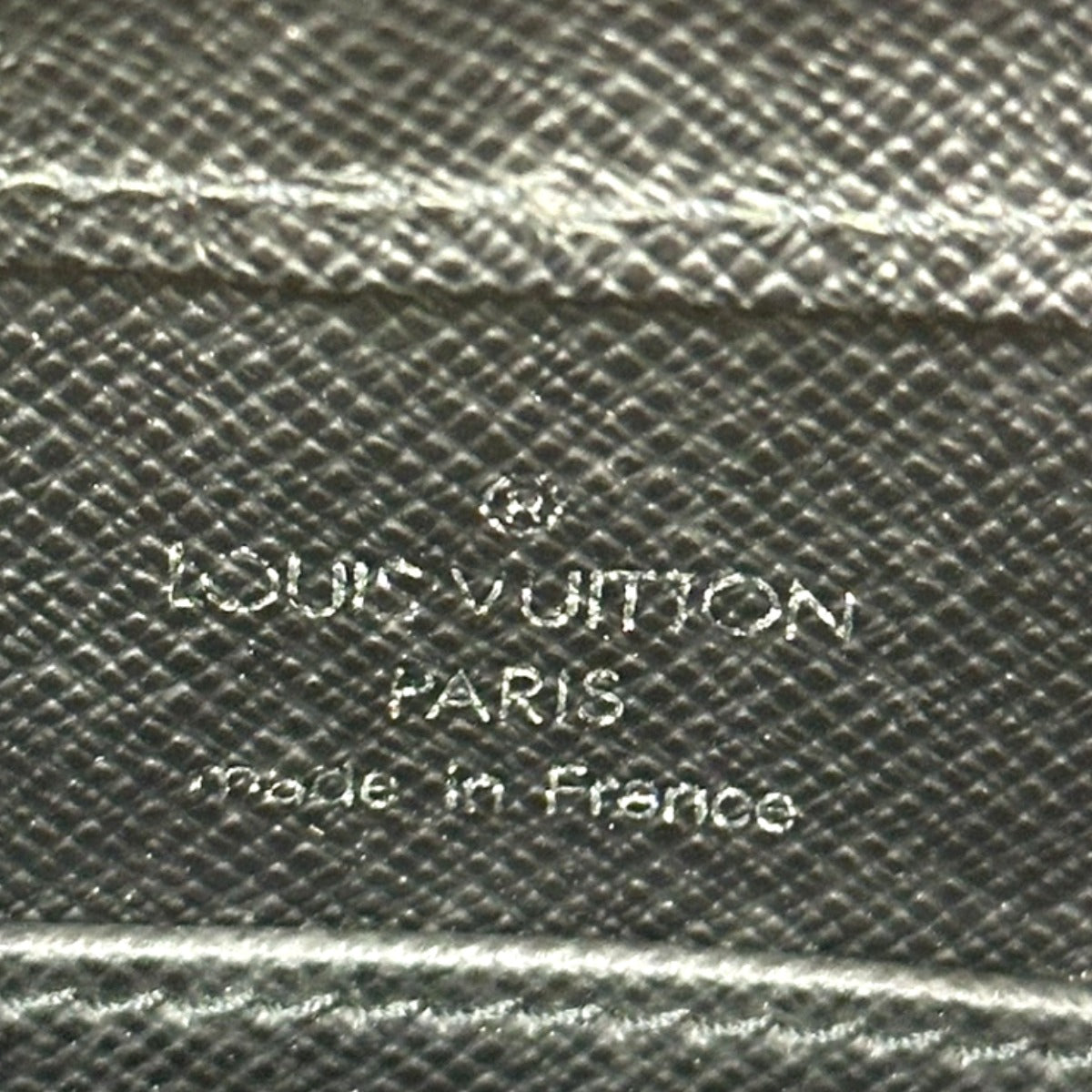 ルイヴィトン LOUIS VUITTON セカンドバッグ
セカンドバッグ タイガ バイカル アルドワーズ タイガ M30182 ブラック LV
【SS】
【中古】