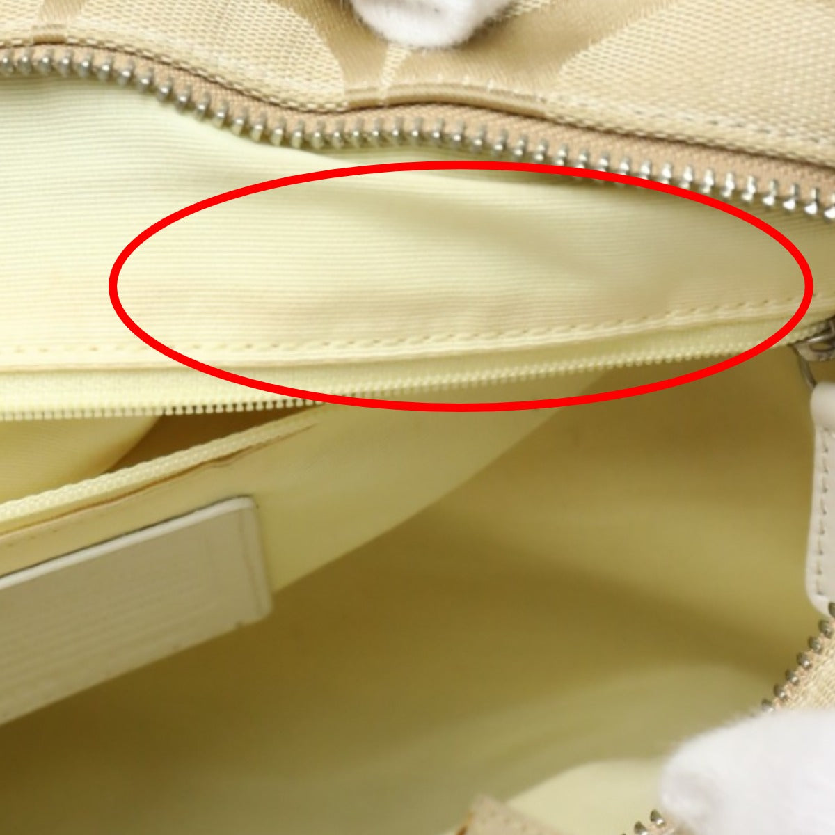 コーチ COACH ショルダーバッグ
ショルダーバッグ シグネチャー 斜め掛け キャンバス F15067 ベージュ×イエロー 【SS】
【中古】