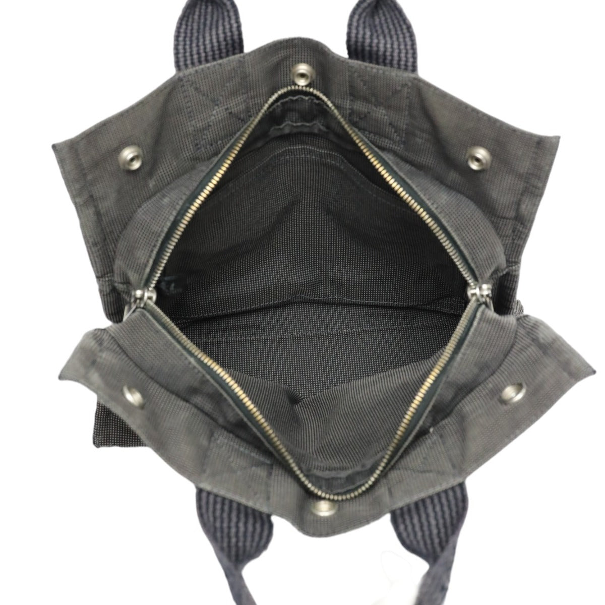 エルメス HERMES ハンドバッグ
ハンドバッグ エールライン トートPM キャンバス グレー 【SS】
【中古】