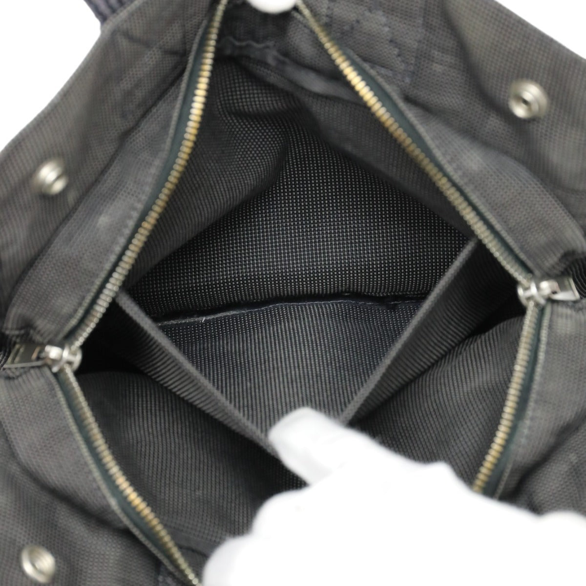 エルメス HERMES ハンドバッグ
ハンドバッグ エールライン トートPM キャンバス グレー 【SS】
【中古】