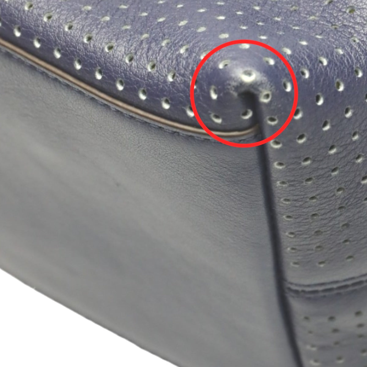 コーチ COACH ショルダーバッグ
ショルダーバッグ フリンジ 斜め掛け レザー F22762 ネイビー 【SS】
【中古】