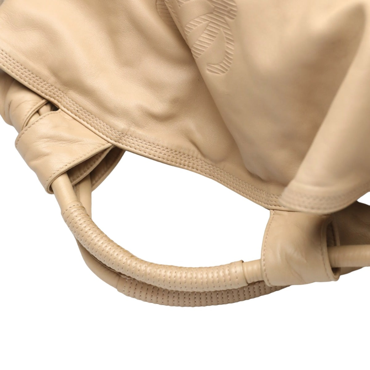 ロエベ LOEWE ハンドバッグ
レザー ナッパアイレ レザー ピンクベージュ 【SS】
【中古】