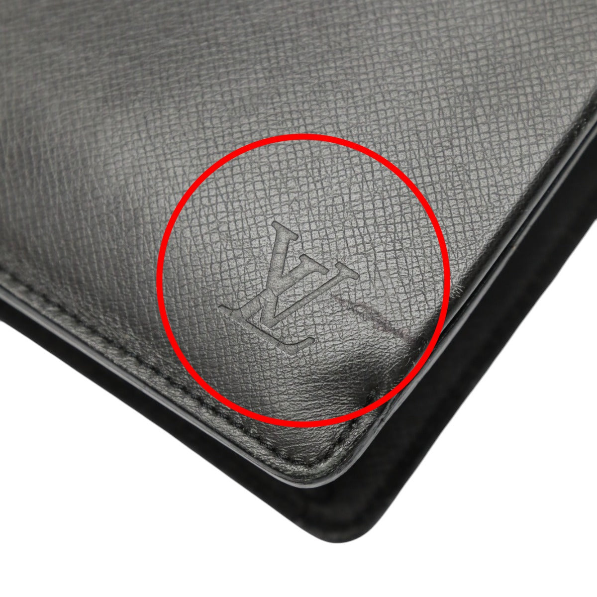 ルイヴィトン LOUIS VUITTON ビジネスバッグ
ビジネスバッグ タイガ ネオ・ロブスト1 タイガ M32660 グラシエ LV
【SS】
【中古】